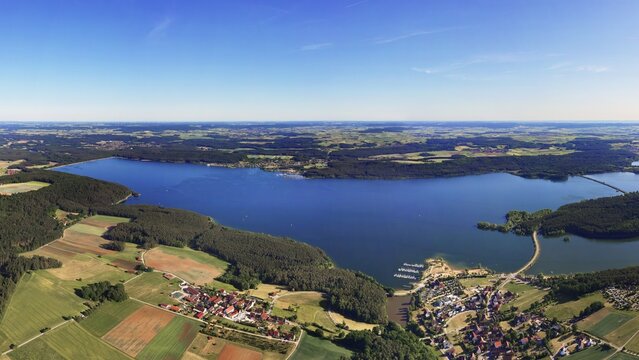 Aerial view, Gro&szlig;er Brombach lake, bottom right end of the lake, left of it Ottmansberg, Franconian Lake District, reservoir, still water, surrounding area, food recreation area, Weissenburg-Gunzenhausen district, Middle Franconia, Franconia, Bavaria Germany