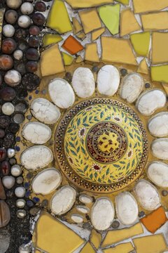 Main chedi (Phra That) decorated with over 5 million colourful mosaic stones and ceramic pieces, Buddhist temple complex Wat Phra That Sorn Kaew, Khao Kho Mountains, Phetchabun Province, Isan, Thailand