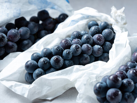 Packaged fresh grapes, fresh fruit