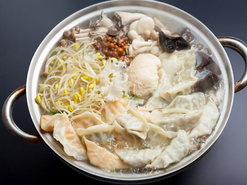 Korean Mushroom Hot Pot (Beoseot Jeongol)