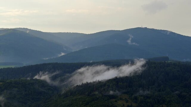 Beskid Sądecki, Chmury, natura relaks,