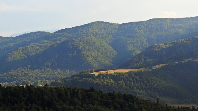 Beskid Sądecki, Chmury, natura relaks,