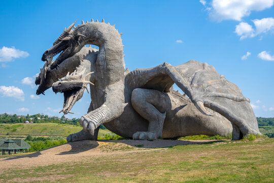 LIPETSK REGION, RUSSIA - JULY 03, 2026: Sculpture "Snake Gorynych" in the park of culture and recreation "Kudykina Gora", Lipetsk region, Russia