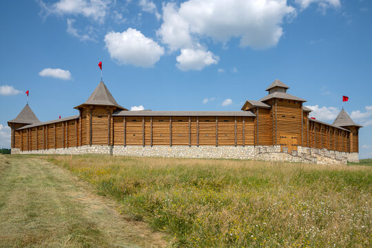 LIPETSK REGION, RUSSIA - JULY 03, 2026: Replica of an ancient Russian wooden fortress in the park of culture and recreation "Kudykina Gora", Lipetsk region, Russia