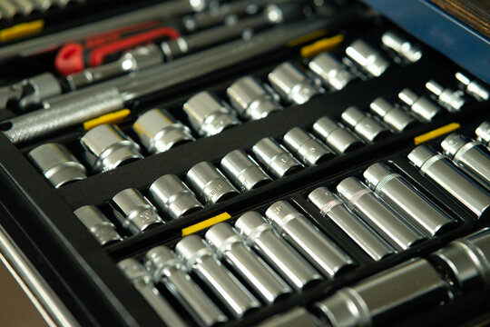 Set of chrome socket wrenches in case