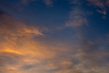 Fototapeta premium Sunset Sky with Clouds