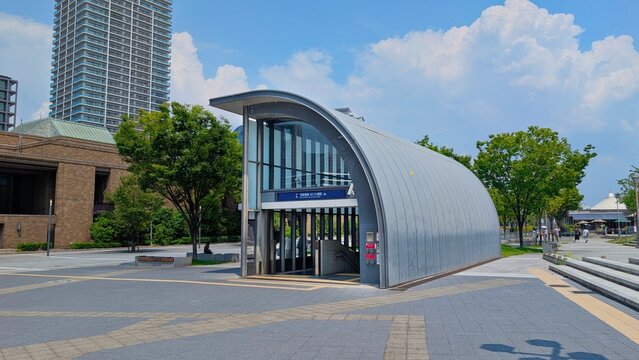 京阪電車　なにわ橋駅