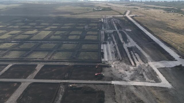 Massive, modern, and integrated shrimp ponds in Sumba have been designated a National Strategic Project (PSN), with hundreds of heavy machinery units now being mobilized on-site