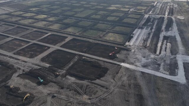 Massive, modern, and integrated shrimp ponds in Sumba have been designated a National Strategic Project (PSN), with hundreds of heavy machinery units now being mobilized on-site
