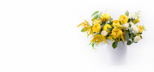Bouquet of yellow roses on a white background. Banner for greetings. © amdre100