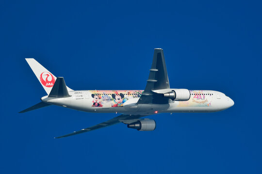 Japan Airlines Boeing 767-300ER (JA614J) passenger plane with JAL Colorful Dreams Express special livery departing from Tokyo International Airport