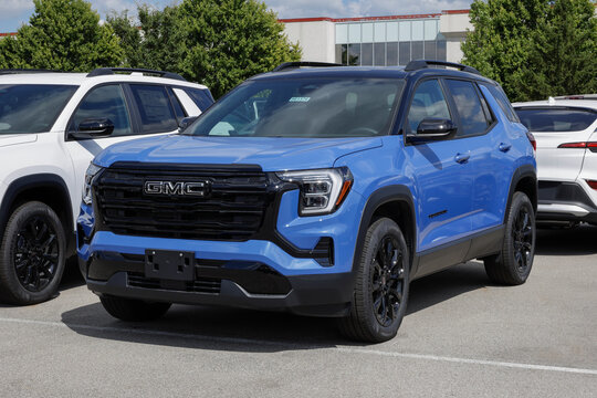 GMC Terrain Elevation FWD SUV at a dealership. GMC offers the offers the Terrain with a 1.5L Turbocharged DOHC engine. MY:2026