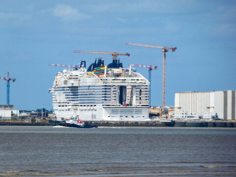 Saint-Nazaire, Le paquebot MSC World Asia en construction aux Chantiers de l'Atlantique, 