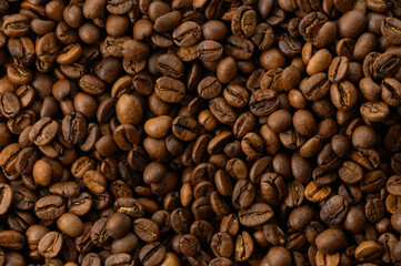 Naklejka premium Rich Texture of Roasted Coffee Beans