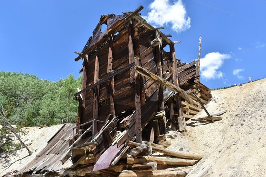 Wooden Mine Structure