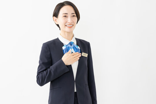 制服を着た受付係の女性　ジョブイメージ