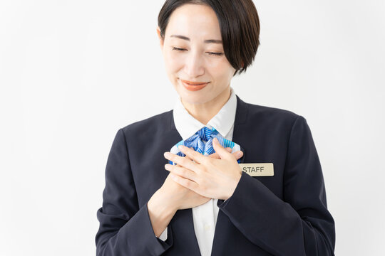 制服を着た受付係の女性　ジョブイメージ