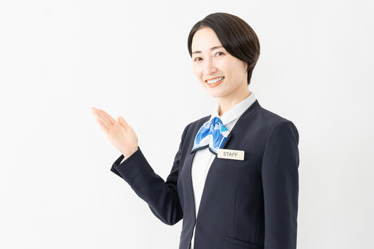 制服を着た受付係の女性　ジョブイメージ