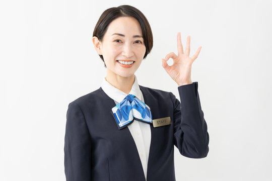 制服を着た受付係の女性　ジョブイメージ