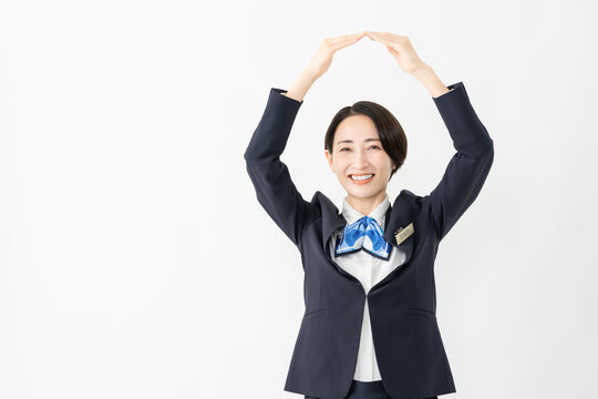 制服を着た受付係の女性　ジョブイメージ
