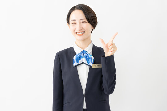 制服を着た受付係の女性　ジョブイメージ