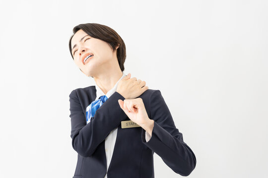 制服を着た受付係の女性　ジョブイメージ