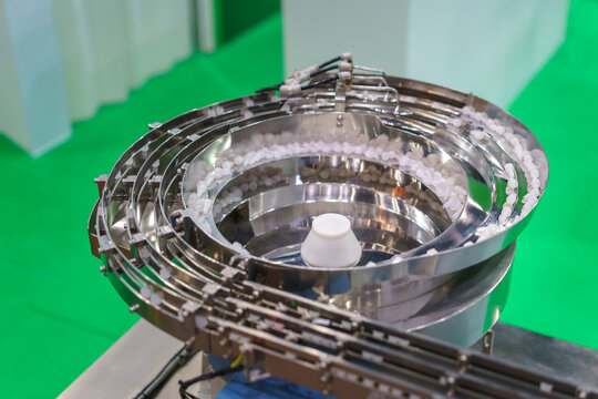 Industrial Vibratory Bowl Feeder for Automated Component Assembly
