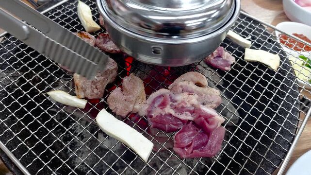 한국,음식,오리구이,오리숯불구이,오리고기,Korea, Food, Roasted duck, Charcoal-grilled duck, Duck meat