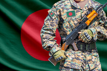 Obraz premium Bangladesh flag with soldier holding assault rifle