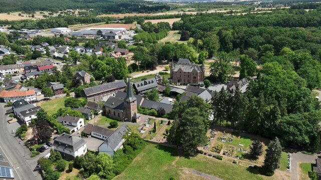 Aerial view of Satzvey Castle. Medieval moated castle, Mechernich (Satzvey district) in the Euskirchen district, North Rhine-Westphalia.