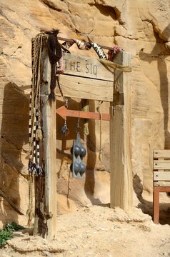 El Siq, la entrada a Petra, Jordania, Oriente Medio