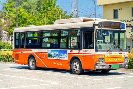 東武バス・六町駅