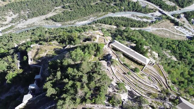 Fort de Tournoux - Forteresse militaire de la vall&eacute;e de l'Ubaye - Alpes-de-Haute-Provence, France - drone 4k