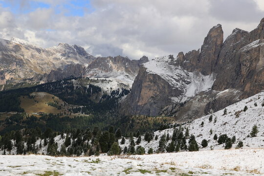 Valley Gardena-A valley in the South Tyrolean Dolomites, a UNESCO World Heritage Site- Includes the municipalities of Ortisei, St. Christina and Selva