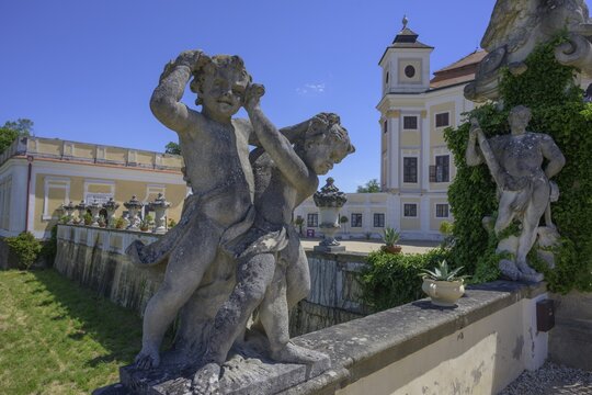 Figures at the entrance to the castle, Milotice u Kyjova, South Moravian Region, Czech Republic