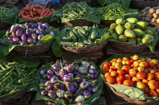Different types of vegetables in woven baskets, market, Tamil Nadu, South India, India