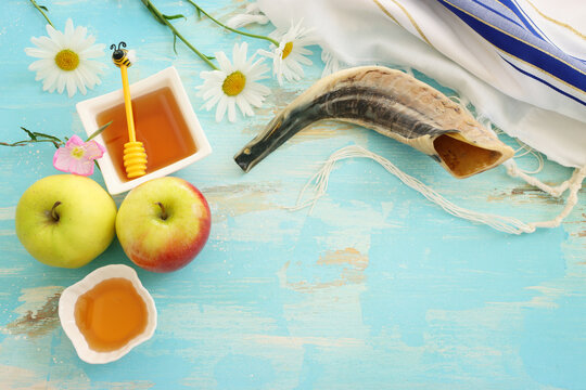 Rosh hashanah (jewish New Year holiday) concept. Traditional symbols