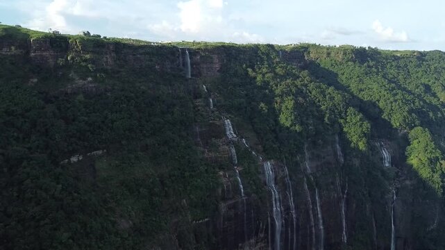 MEGHALAYA, SOHRA,UMIAM LAKE,CHERRAPUNJI, LAITLUM