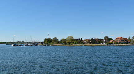 Fototapeta premium eine Reise mit dem Boot auf der Schlei von Kappeln nach Schleswig