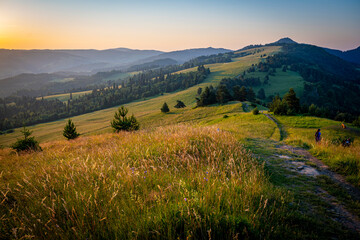 Pieniny, widoki polskich pięknych gór lato © Maciej G. Szling