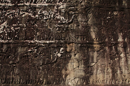 バイヨン寺院の石壁の彫刻