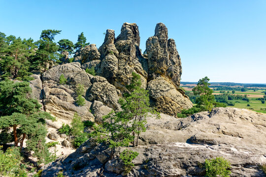 Teufelsmauer ( Harz ) mit Hamburger Wappen bei Timmenrode