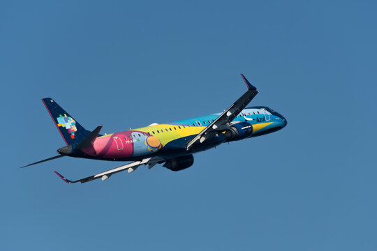 Azul Airlines aircraft featuring the "Ver&atilde;o Azul" (Blue Summer) livery, in Rio de Janeiro, Brazil.