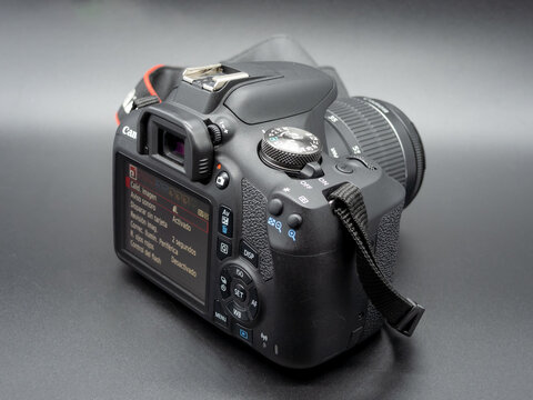 Zapopan Jalisco, Mexico - August 14, 2025: Camera Canon EOS Rebel T7 DSLR with lens and complete accessories
