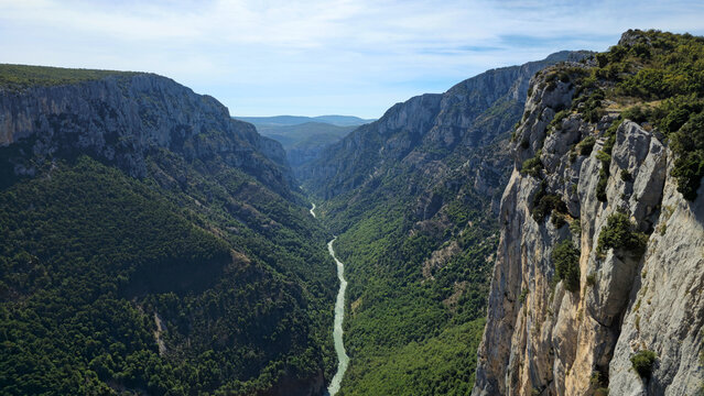 Gorges du Verdon Canyon and Verdon River, Alpes-de-Haute-Provence, France, Europe. 