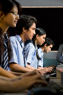 Students in a computer lab