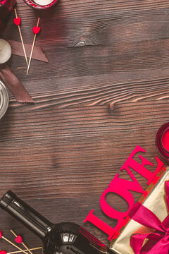 concept Valentine Day love wooden background top view mock up