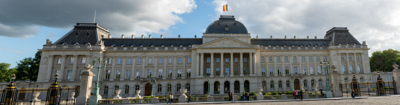 Brussels, Belgium: Facade of the Royal Palace