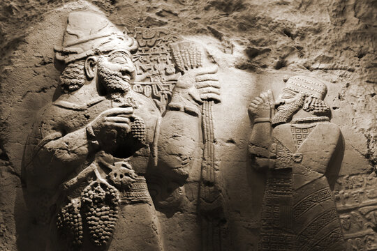 istanbul archeological artefacts statues and sculptures
