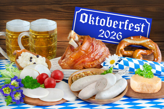 Oktoberfest 2026 in Bayern mit Bier, Wei&szlig;wurst, Haxn, Radi, Obatzter, Senf und Bretzel